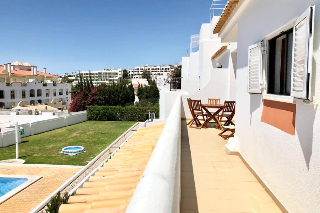 Appartamento Albufeira Old Town With Pool L Alexio Esterno foto
